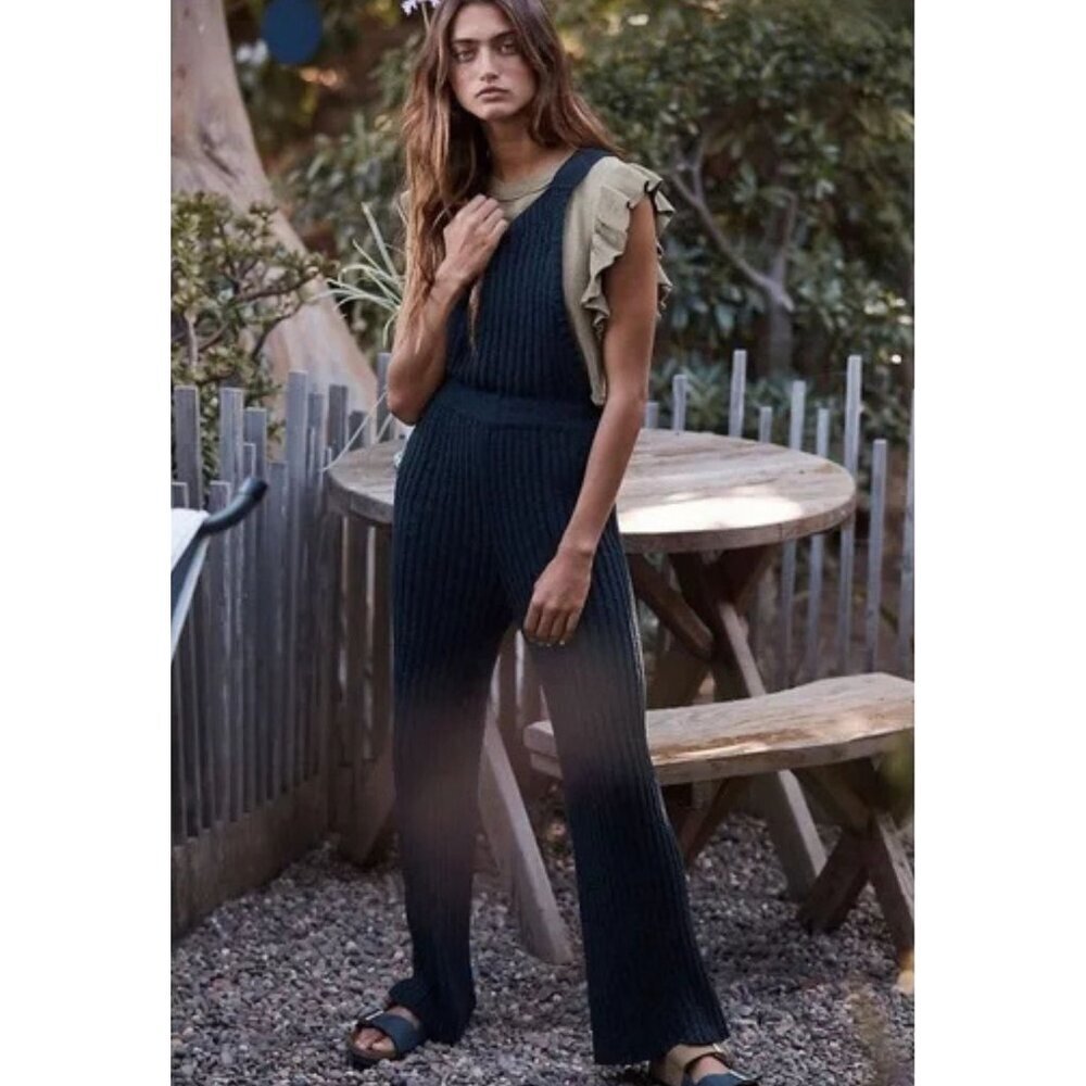Free People FP Beach Black Cohen Sweater Jumpsuit Size Small 41100